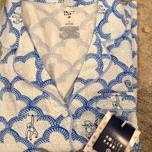 Roller Rabbit Blue & White Size M Printed Pajama Shirt with Playful Animal Motif
